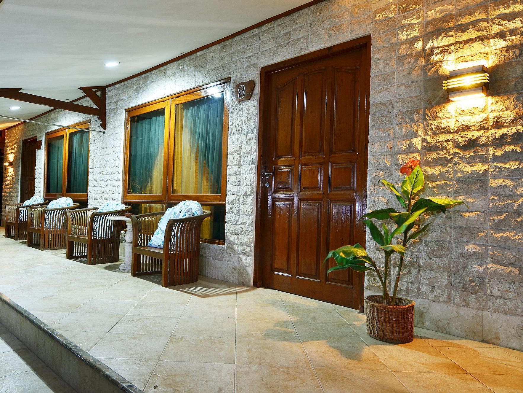 Pasific Beach Cottages Mangsit Exteriér fotografie
